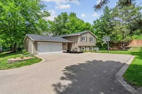 1180 Lake Lucy Road Chanhassen MN 55317