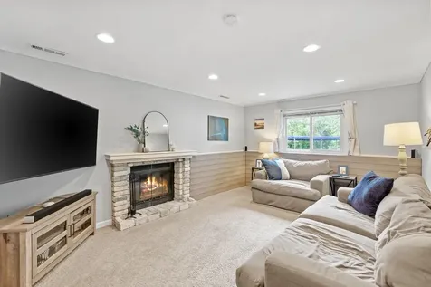 1180 Lake Lucy Road Chanhassen MN 55317