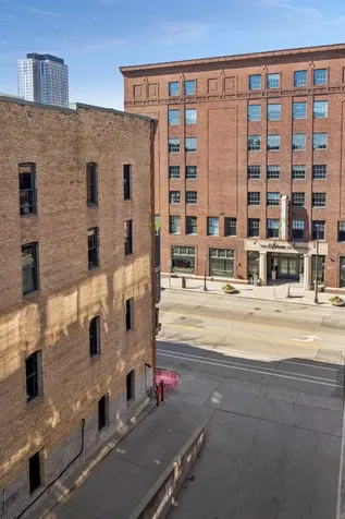 618 Washington Avenue N Minneapolis MN 55401