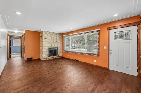 5518 Regent Avenue N Crystal MN 55429