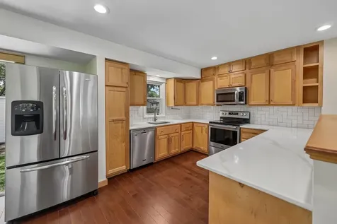 5518 Regent Avenue N Crystal MN 55429