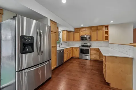 5518 Regent Avenue N Crystal MN 55429