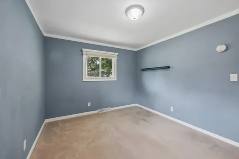 5518 Regent Avenue N Crystal MN 55429