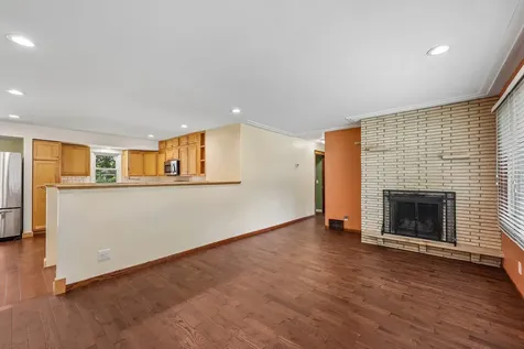 5518 Regent Avenue N Crystal MN 55429