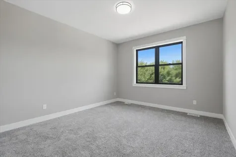 329 138th Avenue Saint Joseph Twp WI 54082