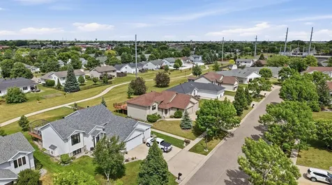 1534 Woodridge Lane West Fargo ND 58078
