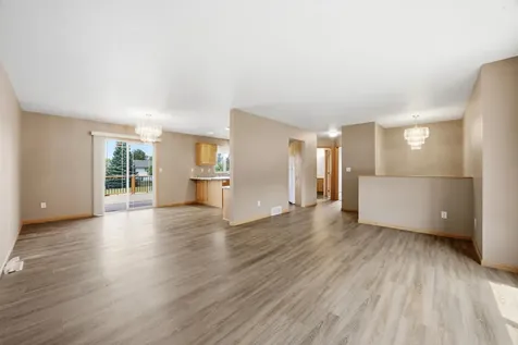 1534 Woodridge Lane West Fargo ND 58078