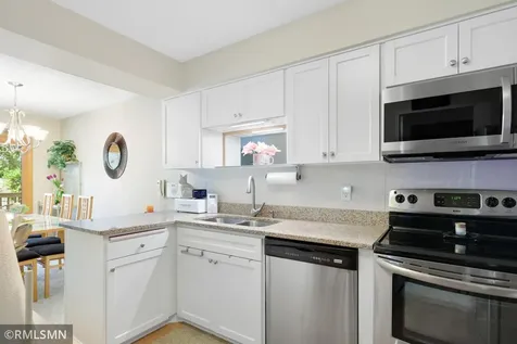 1501 W 140th Street Burnsville MN 55337