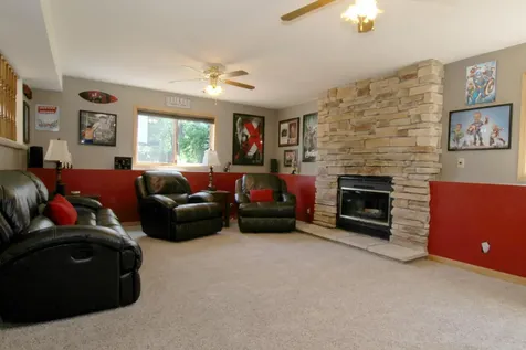 1545 Waterloo Avenue West Saint Paul MN 55118