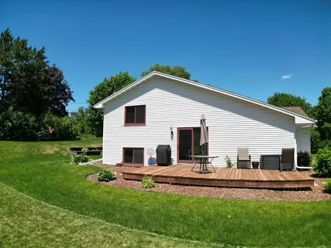 1545 Waterloo Avenue West Saint Paul MN 55118
