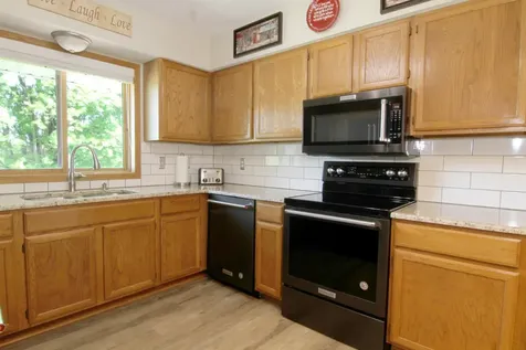 1545 Waterloo Avenue West Saint Paul MN 55118