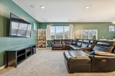 19343 Crystal Terrace Farmington MN 55024