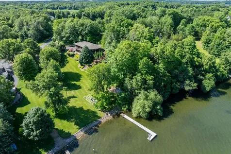 46802 Apache Drive Cleveland MN 56017
