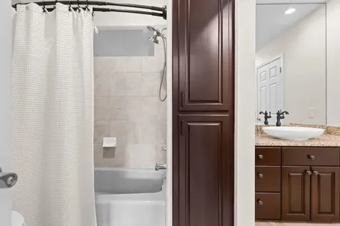 7708 Stonewood Court Edina MN 55439