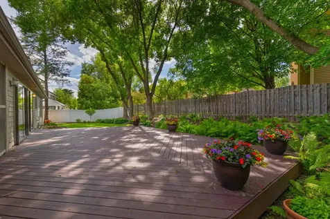 7708 Stonewood Court Edina MN 55439
