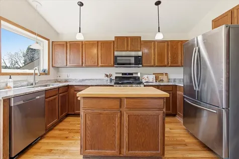 3836 Westbury Lane Eagan MN 55123