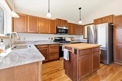 3836 Westbury Lane Eagan MN 55123