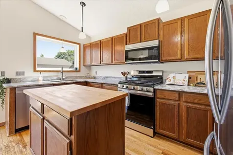 3836 Westbury Lane Eagan MN 55123