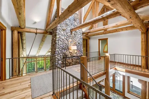 2439 Emerald Trail Minnetonka MN 55305