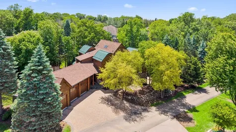 2439 Emerald Trail Minnetonka MN 55305