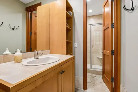 2439 Emerald Trail Minnetonka MN 55305