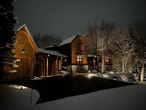 2439 Emerald Trail Minnetonka MN 55305