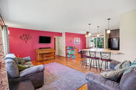 2045 Bluestone Lane Eagan MN 55122