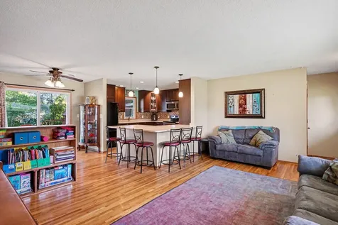 2045 Bluestone Lane Eagan MN 55122