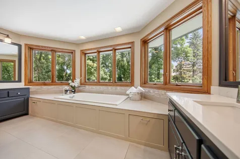 28010 Boulder Bridge Drive Excelsior MN 55331
