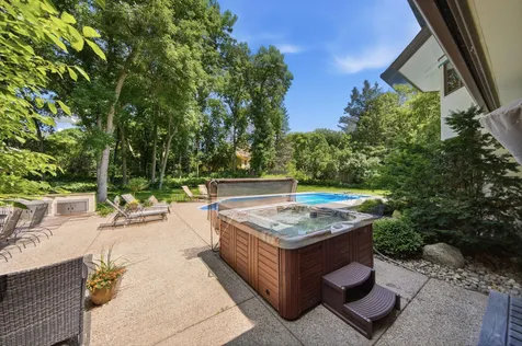 28010 Boulder Bridge Drive Excelsior MN 55331