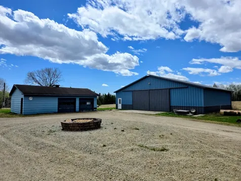 9612 E Hayes Road Mountain Iron MN 55768