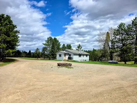 9612 E Hayes Road Mountain Iron MN 55768