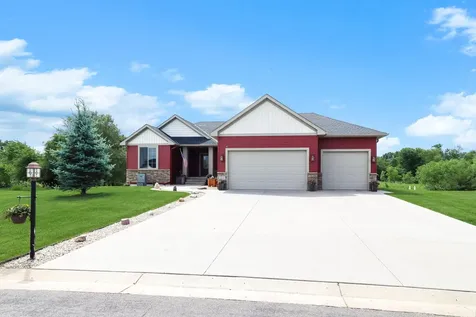 2423 Jewel Street Saint Augusta MN 56301