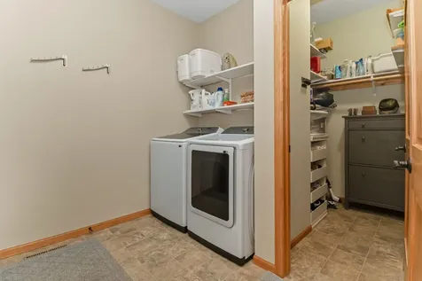 2423 Jewel Street Saint Augusta MN 56301