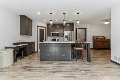 2423 Jewel Street Saint Augusta MN 56301