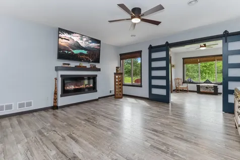 2423 Jewel Street Saint Augusta MN 56301