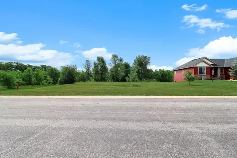 2423 Jewel Street Saint Augusta MN 56301