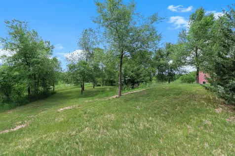 2423 Jewel Street Saint Augusta MN 56301