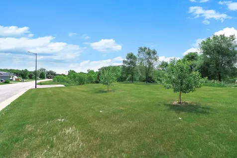 2423 Jewel Street Saint Augusta MN 56301