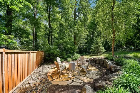 8813 Woodhill Drive Savage MN 55378