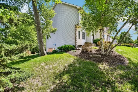 8813 Woodhill Drive Savage MN 55378