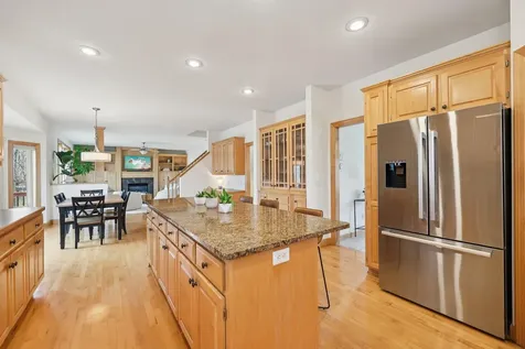 8813 Woodhill Drive Savage MN 55378