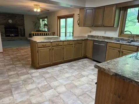 217 Oak Leaf Drive Winona MN 55987