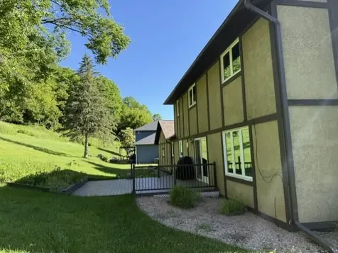 217 Oak Leaf Drive Winona MN 55987