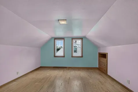 325 South Street W Caledonia MN 55921