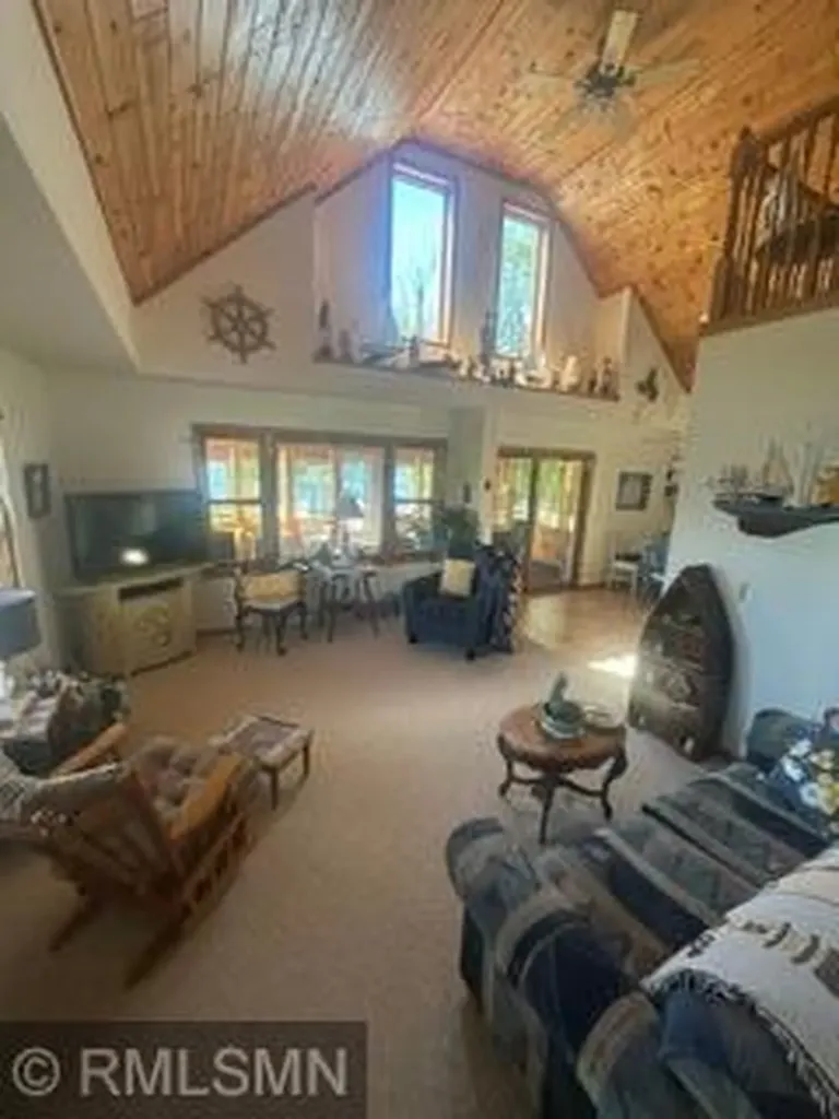 5385 Shady Lane Duluth MN 55811