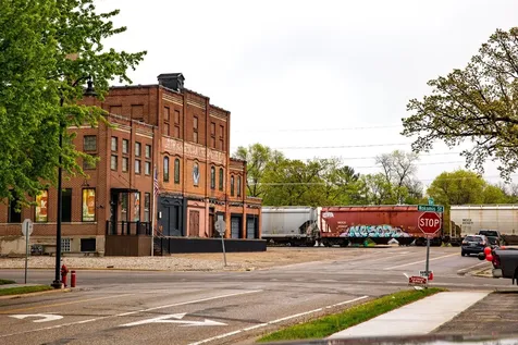 801 6th Avenue E Alexandria MN 56308