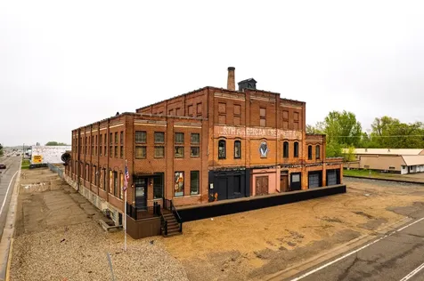 801 6th Avenue E Alexandria MN 56308