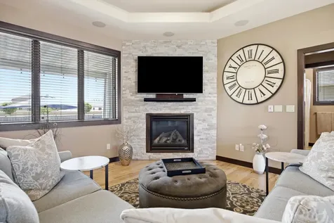 311 39th Avenue E West Fargo ND 58078