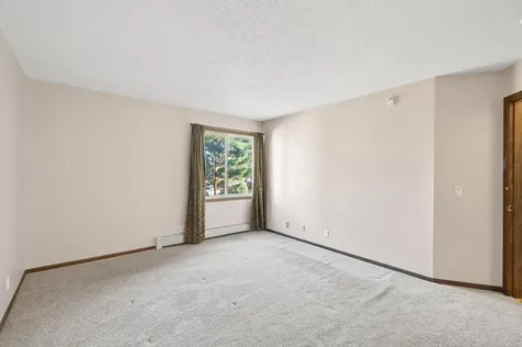 4710 58th Avenue N Crystal MN 55429